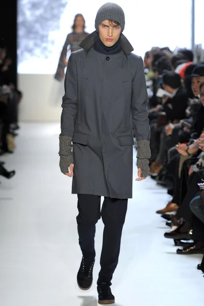 Look 38